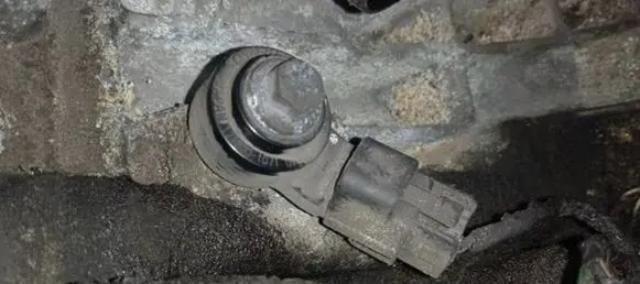 Volvo C30 Detonation knock sensor 6G9N12A699AB 6G9N-12A699-AB