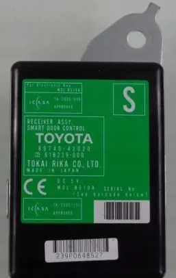 Toyota RAV 4 (XA30) Door control unit/module 5744747 89740-42020