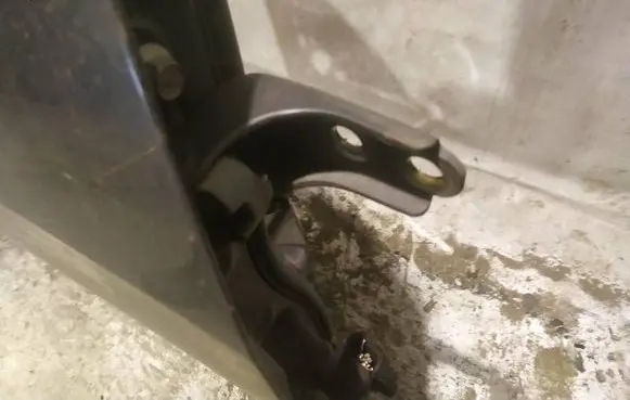 Honda Accord Front door upper hinge 
