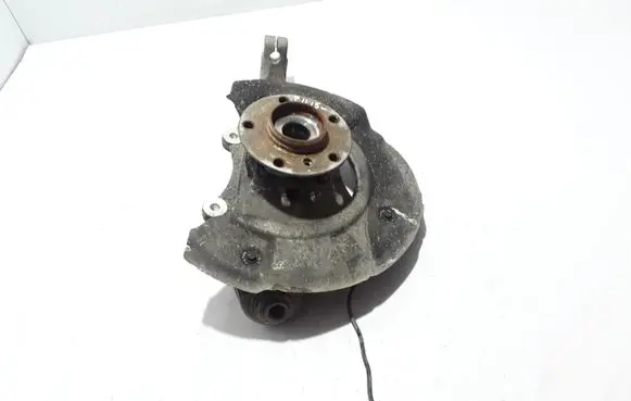 BMW 5 F10 F11 Front wheel hub 6777752