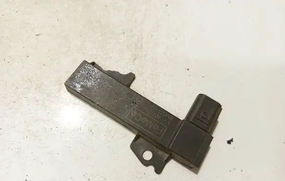 Antenna control unit