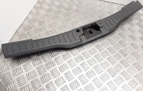 Ford Focus Trunk/boot sill cover protection BM51N40352A