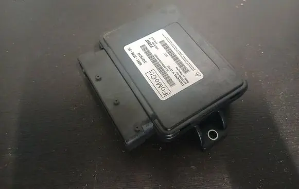 Volvo V70 Hand brake control module 6G912598BC A2C53095157