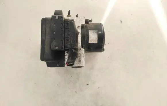 KIA Carens I ABS Pump 0k2fd437a0 362cac1d10-4