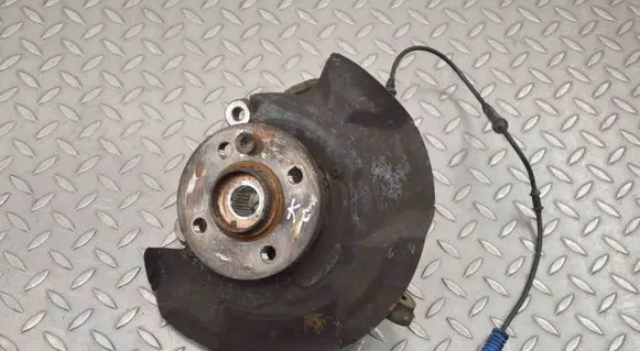 Mini One - Cooper Coupe R56 Front wheel hub