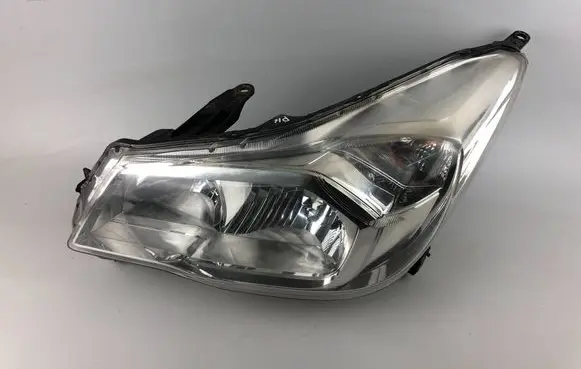 Subaru Forester SJ Headlight/headlamp
