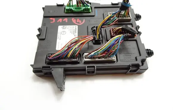Nissan Qashqai Comfort/convenience module 284B14CB2A S180192152A 116RAI002868