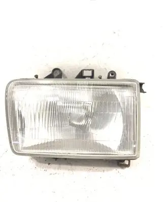 Toyota Hilux (N80, N90, N100, N110) Headlight/headlamp 11075437