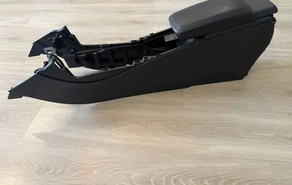 Mercedes-Benz A W176 Armrest A1766800800 1766800800 24U42U13