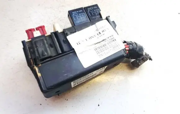 Jeep Compass Fuse box set P68094114AA