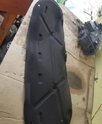 Citroen C4 III e-C4 Engine bonnet/hood sound/heat insulation 