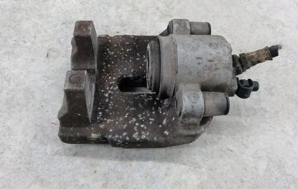 BMW X6 F16 Rear brake caliper 