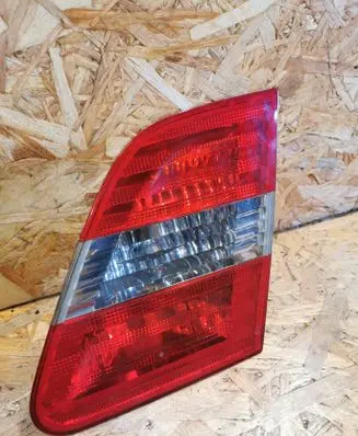 Mercedes-Benz B W245 Tailgate rear/tail lights A1698201664 27530204