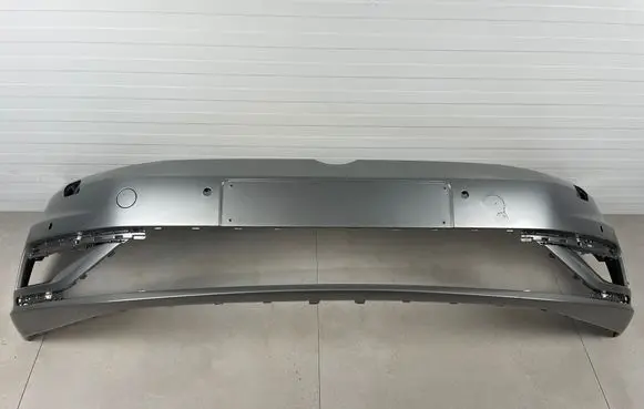 Volkswagen Golf VII Front bumper 5G0807221FL 5G0807221