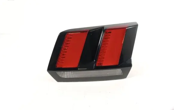 Peugeot 3008 II Tailgate rear/tail lights 9810477780