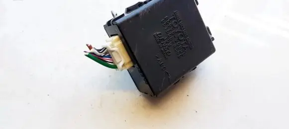Toyota Avensis T270 Door control unit/module 8597020030 85970-20030