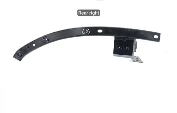 Chevrolet Corvette C6 Fender mounting bracket 10447703