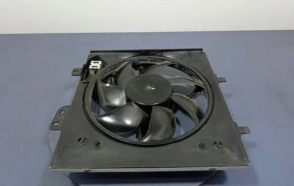 Peugeot 207 CC Electric radiator cooling fan NRF47336