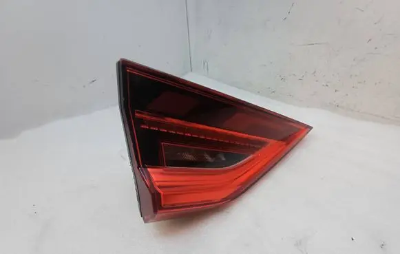 Audi A1 Tailgate rear/tail lights 82A945093B RE2899000000 E28990000