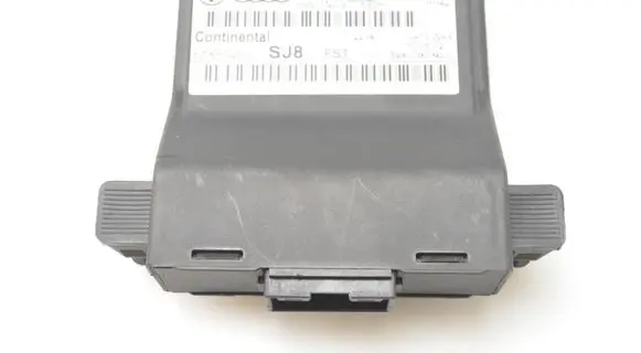 Skoda Superb B6 (3T) Gateway control module 7N0907530R