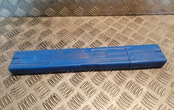 BMW 5 E60 E61 Tool box 1095457