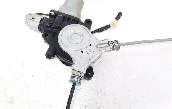 Honda FR-V Front door window regulator motor