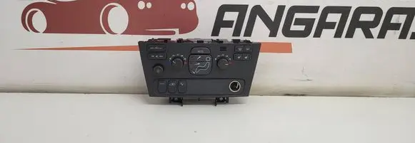 Volvo V70 Climate control unit 7923