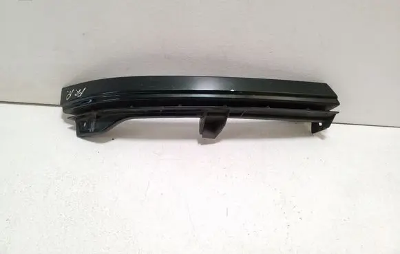 Under headlight/headlamp trim