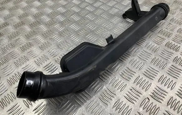 Peugeot 3008 II Intercooler hose/pipe 9814162980