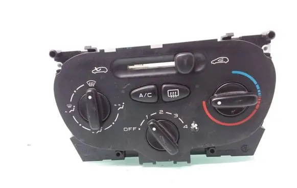 Peugeot 206 Climate control unit