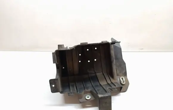 Jeep Grand Cherokee Other engine bay part 68141842AA