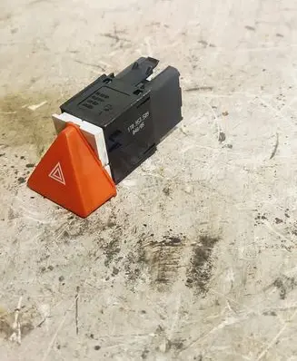Volkswagen Touran I Hazard light switch 1T0953509