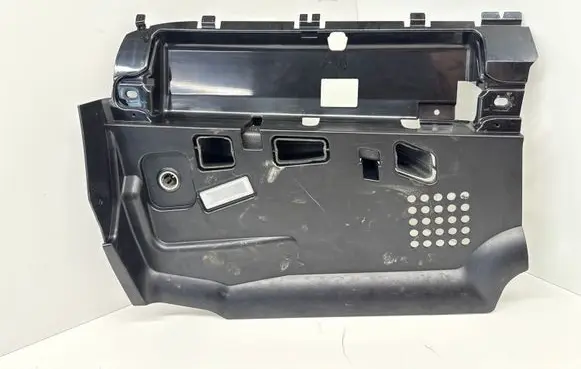 BMW 5 F10 F11 Dashboard lower bottom trim panel 10822910