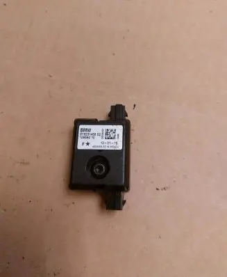 BMW 5 F10 F11 Antenna control unit 10859410