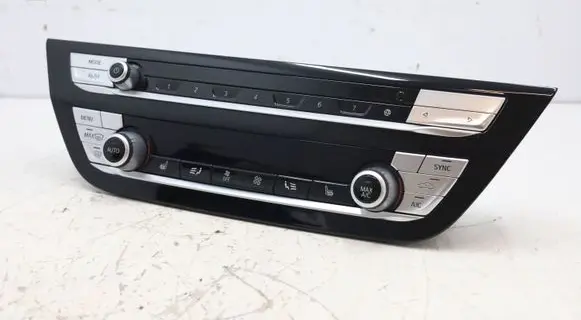 BMW X3 G01 Climate control unit 7951984MWGK150526 7951984