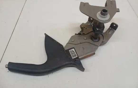 Hyundai ix35 Handbrake/parking brake lever assembly 