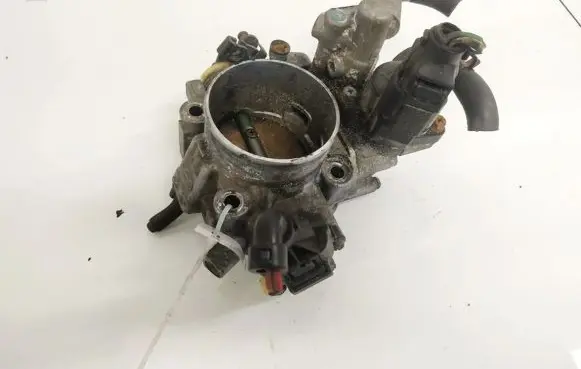 KIA Sorento Throttle valve