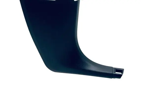 Foot area side trim