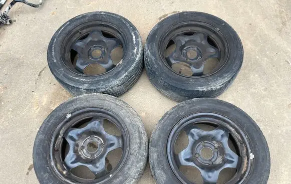 Opel Crossland X R16 steel rim 