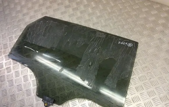 KIA Niro Rear door window glass