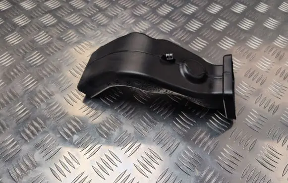 Skoda Octavia Mk4 Cabin air duct channel 5E3857946 5E3857946A
