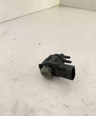 Audi A6 S6 C6 4F Turbo solenoid valve 1K0906283A