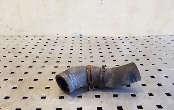Land Rover Discovery 3 - LR3 Engine coolant pipe/hose