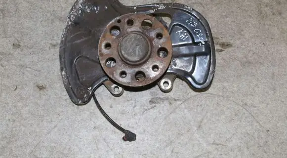 Mercedes-Benz E C207 W207 Front wheel hub spindle knuckle