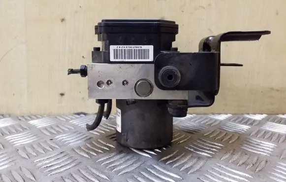 Hyundai i40 ABS Pump 589203Z910 BH6013L504 BE6003L502
