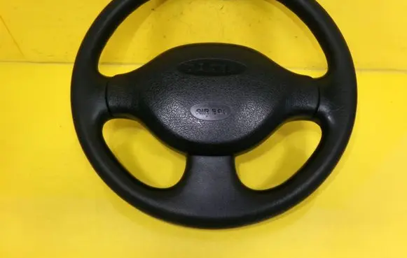 Dacia Logan I Steering wheel 8200798687