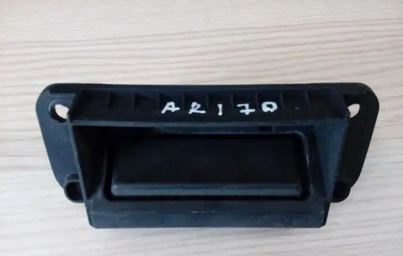 Tailgate opening switch