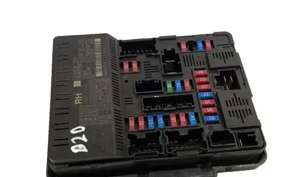 Nissan Murano Z52 Fuse module 284B73TS1B