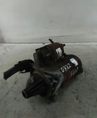 Renault Master III Starter motor LRS02304