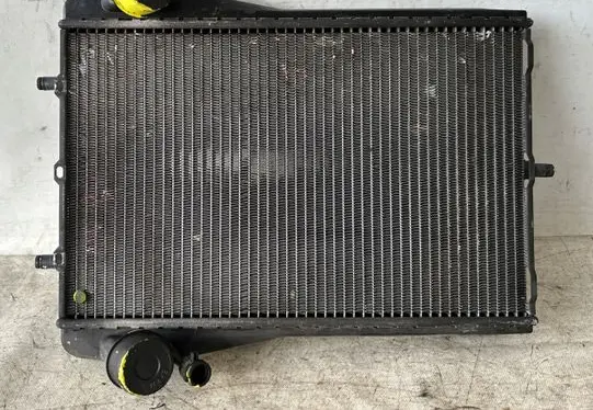 Porsche 911 996 Coolant radiator 99610613270